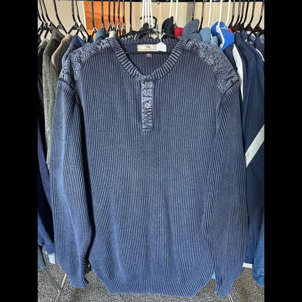 Legendary Whitetails 1/4 Button Up Sweater